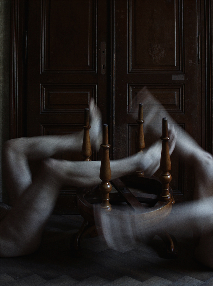 Laura Petra Simone, Aracne
