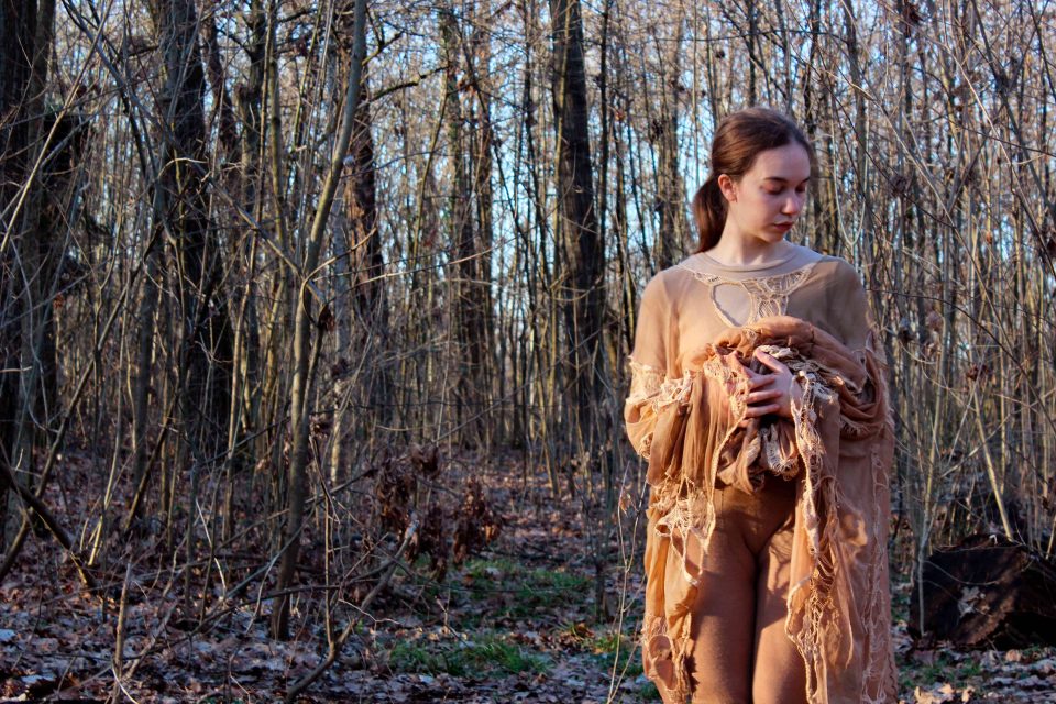 Giulia Santambrogio, Sottostrato, Performance, 2021