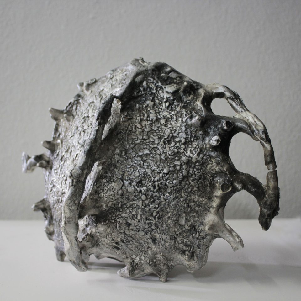 Lorenzo D'Alba, "Caùra", Gesso, cera, fuliggine, 2023.